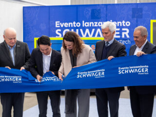 Schwager inaugura oficina de productos electrógenos para la minería en Antofagasta