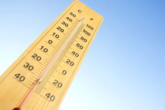 Alerta de Ola de Calor en el Sur de Chile: Altas Temperaturas Afectarán Cinco Regiones Cordilleranas Esta Semana
