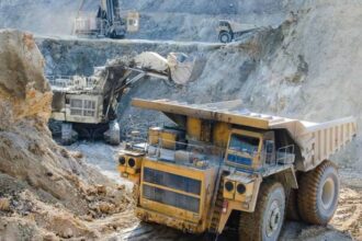 **Descubrimiento Clave en Perú: Proyecto Santas Gloria Revela Extensa Zona de Sulfuros en Pozo SG017**