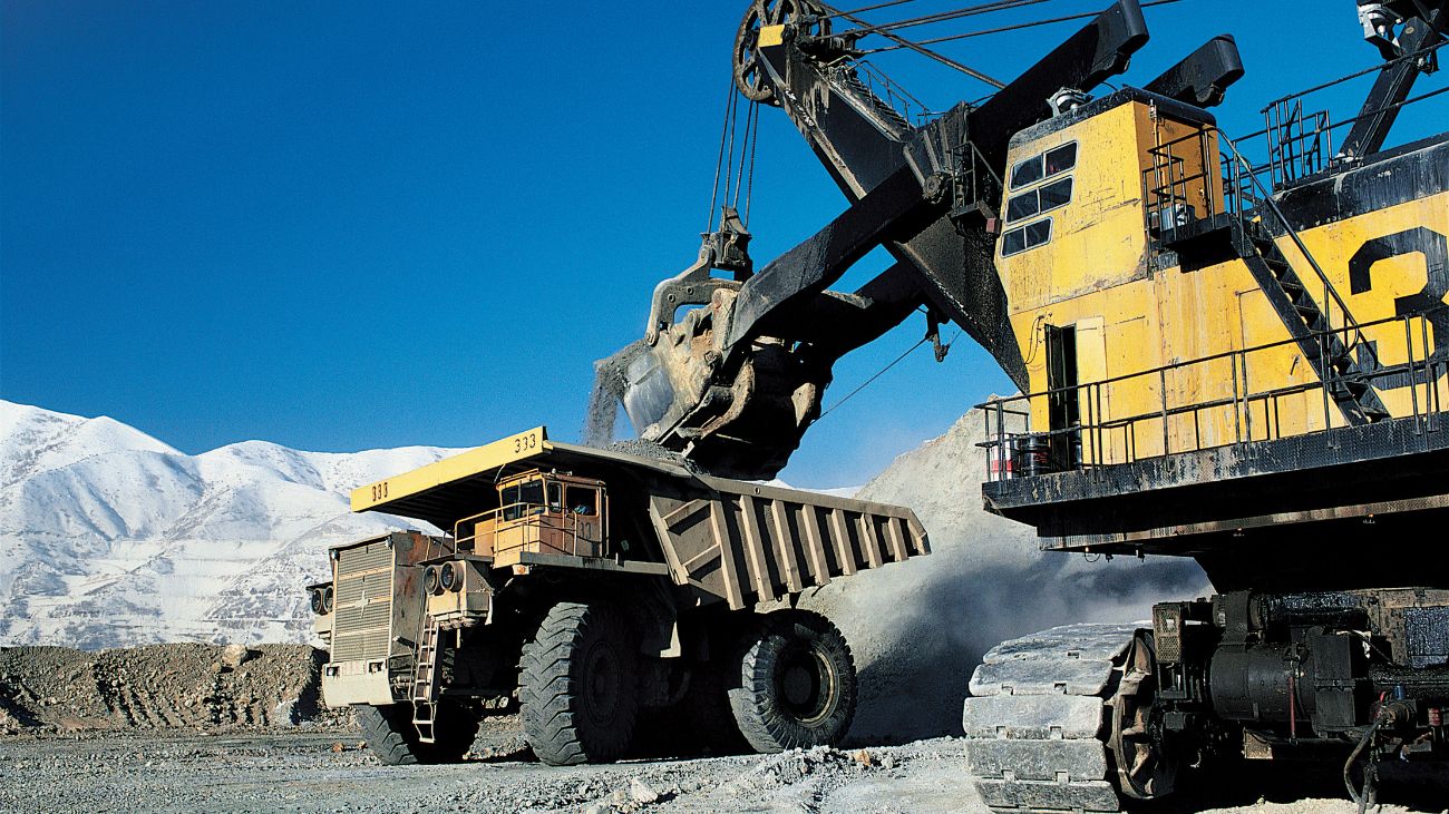 Chile Impulsa la Inversión: Nuevo Proyecto Acelera Permisos Sectoriales, Sonami Aplauda la Iniciativa