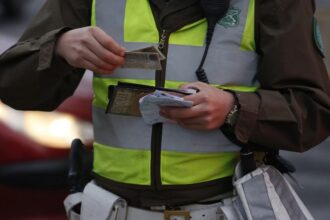 Santiago Implementa Restricciones Vehiculares Extendidas hasta 2025 para Combatir la Contaminación: Detalles y Horarios Clave
