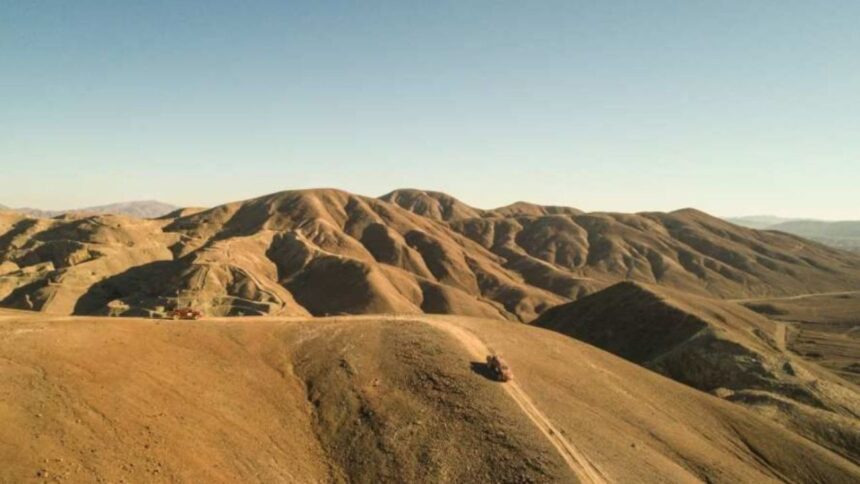 Descubrimiento Revolucionario: Marimaca Copper Destapa Potencial de Clase Mundial en Pampa Medina con Intersecciones de Cobre Extraordinarias