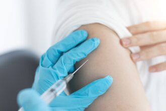 Vacuna contra la influenza gratis en vacunatorios públicos y centros en convenio desde julio