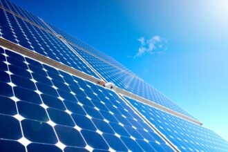 Zelestra asegura 282 millones de dólares en financiamiento verde para masivo proyecto solar y de almacenamiento en Chile