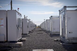 Chile Lidera la Revolución del Almacenamiento Energético con Sistemas BESS para una Matriz más Sostenible y Eficiente