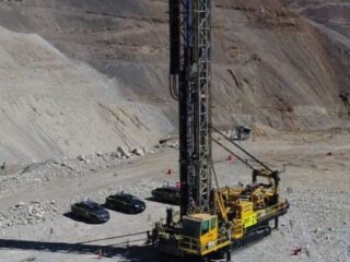 Radius Gold inicia perforación en proyecto Tierra Roja, Perú: Descubrimiento potencial de cobre tras obtener permisos y resultados positivos de estudios geofísicos