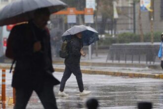 Pronóstico de Lluvias en Chile: Chubascos Afectarán a Siete Regiones Este Martes