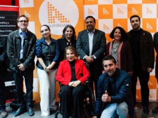 Urock y Fundación MinInnova congregan a miles en Universidad Diego Portales: un enfoque en sostenibilidad y diversidad minera