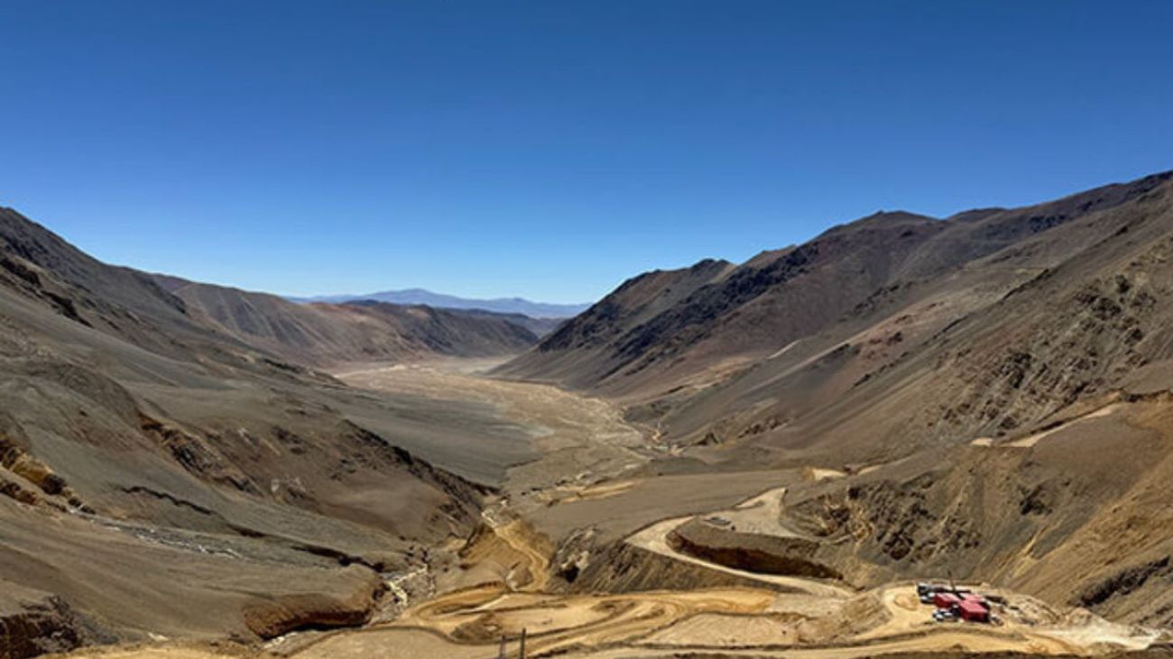 NGEx Minerals Revela Hallazgo de Oro de Alta Ley en Lunahuasi: Impactantes 504 g/t en Zona Saturno