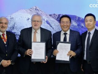 Codelco y Huawei Firman Acuerdo para Revolucionar la Minería con Inteligencia Artificial y Transformación Digital