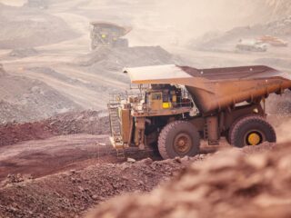 Antofagasta Impulsa Crecimiento Económico: Minería Eleva PIB y Mejora Empleo en la Región