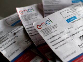 Compensaciones de Enel Inician: Detalles sobre Pagos por Cortes de Luz a 800 Mil Clientes en la Región Metropolitana