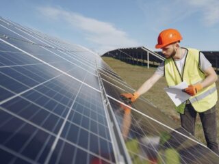 Chile Impulsa la Revolución Energética: Lidera en Hidrógeno Verde y Regulación en Latinoamérica Según el World Economic Forum