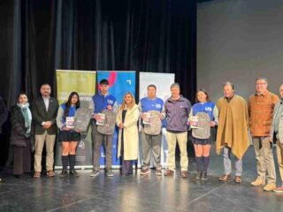 Programa de Formación Temprana en Chile Prepara Estudiantes de Electricidad y Mecánica para la Industria Minera