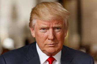 Trump elimina subsidios a energías renovables y refuerza apuesta por combustibles fósiles en nueva orden ejecutiva