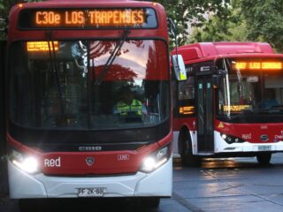 Descuento del 50% en Transporte Público para Adultos Mayores en Chile: Cómo Acceder a Este Beneficio