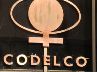 Codelco Gana US$ 25,37 Millones en Arbitraje Contra Ecuador por Proyecto Minero Llurimagua