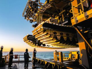 Lockheed Martin Impulsa Minería Submarina en Pacífico para Dominar Suministro de Materias Primas Estratégicas