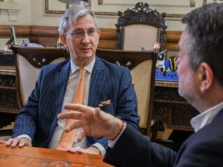Chile y Francia potencian la transición energética con proyectos de hidrógeno verde y litio en la Antártica