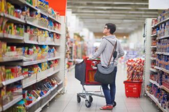 Supermercados y Malls Abiertos Este Feriado de la Virgen del Carmen: ¿Qué Saber?