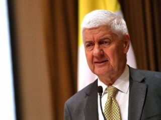 Director SII enfrenta críticas por no pagar impuestos de casa en Paine