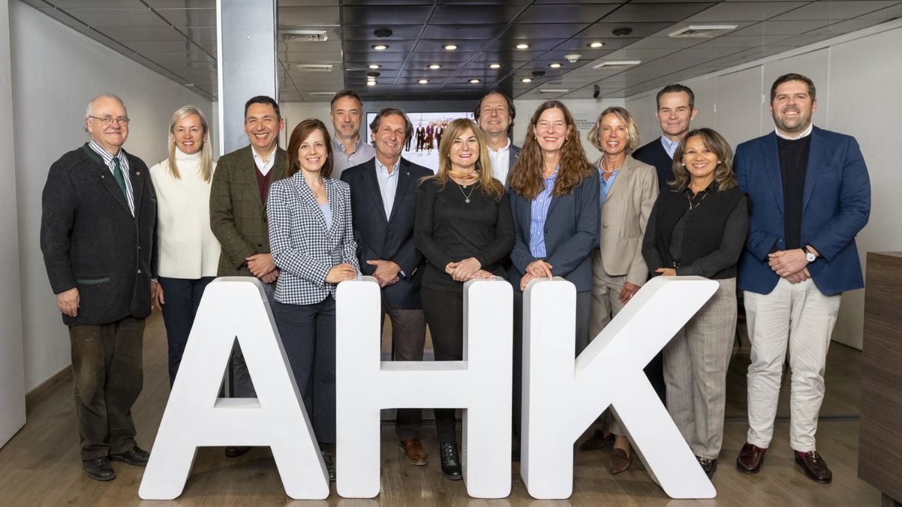 AHK Chile nombra a Víctor Ide presidente del nuevo directorio 2024-2025 y fortalece lazos comerciales entre Alemania y Chile