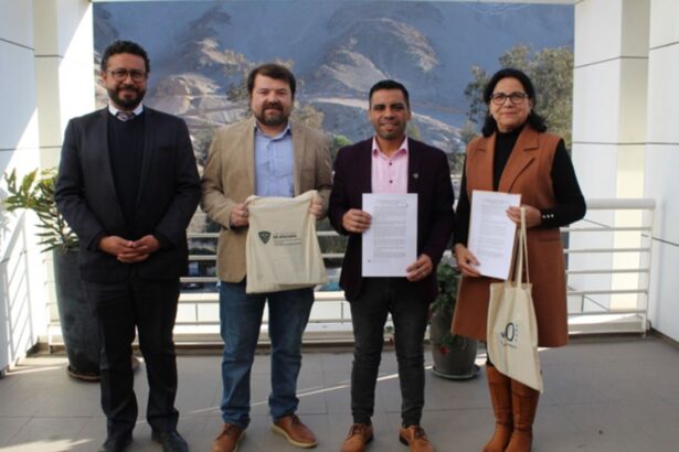 Convenio SEA y Universidad de Atacama impulsa pasantías en derecho ambiental y administrativo