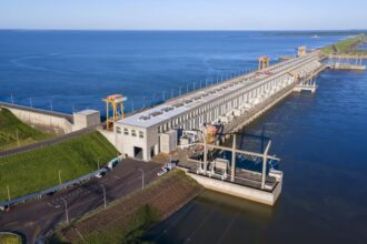 Acuerdo Binacional: Argentina y Paraguay Fijan Tarifa Única de USD 28 por MWh en Yacyretá para Fortalecer la Eficiencia Energética