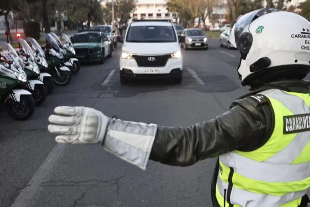 Santiago Implementa Restricción Vehicular hasta Agosto para Combatir la Contaminación: Detalles y Calendario Completo