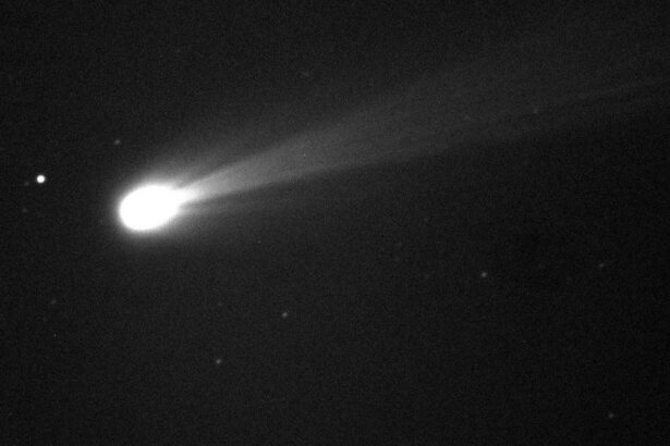 Científico de Harvard dice que el cometa interestelar 3I/ATLAS podría ser tecnología extraterrestre