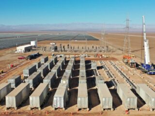 Transelec y Copec avanzan con éxito en proyecto innovador de almacenamiento de energía