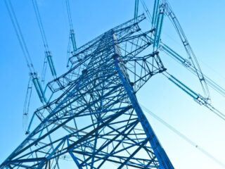 Conexión Kimal-Lo Aguirre avanza en su proyecto HVDC con Adenda Ambiental