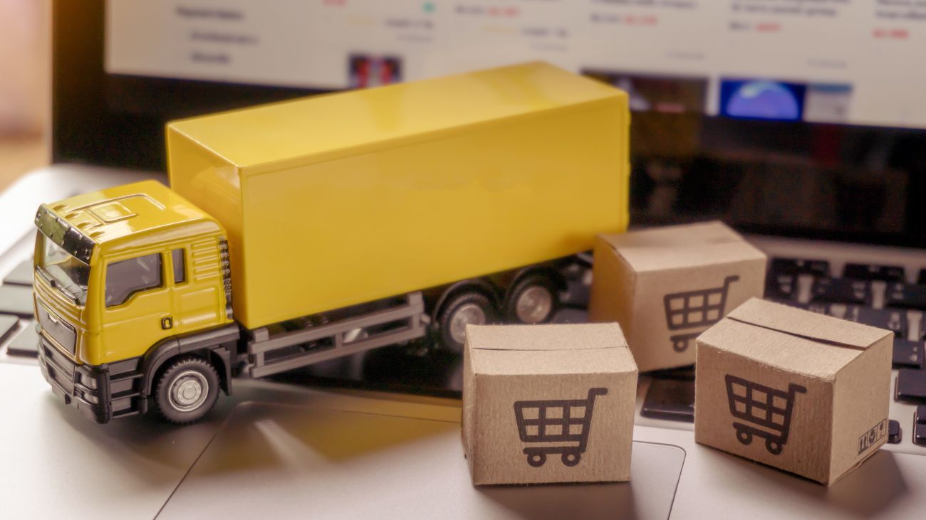 Auge del eCommerce desafía la logística terrestre en Chile con entregas efectivas