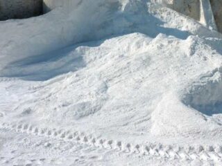 El desafío estratégico de la cal en Chile: impacto en la minería