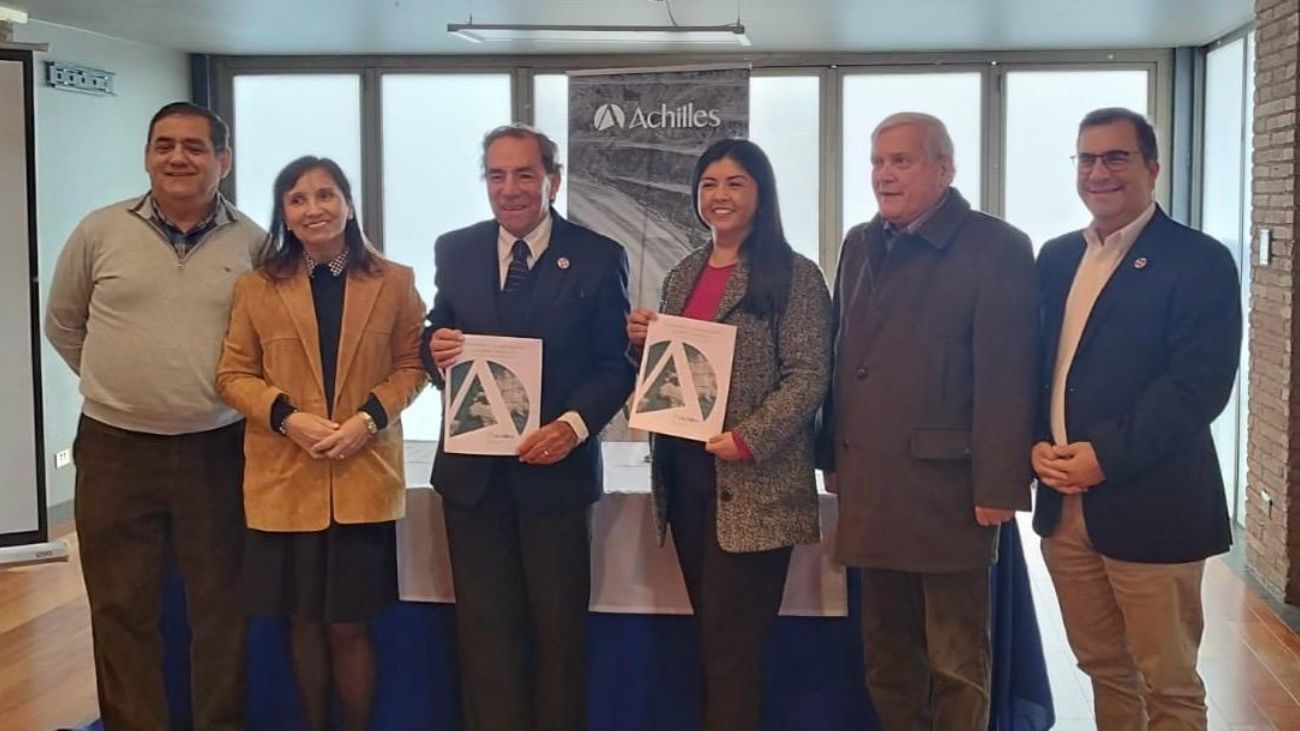 Alianza entre Sutmin y Achilles fortalece proveeduría minera en Chile