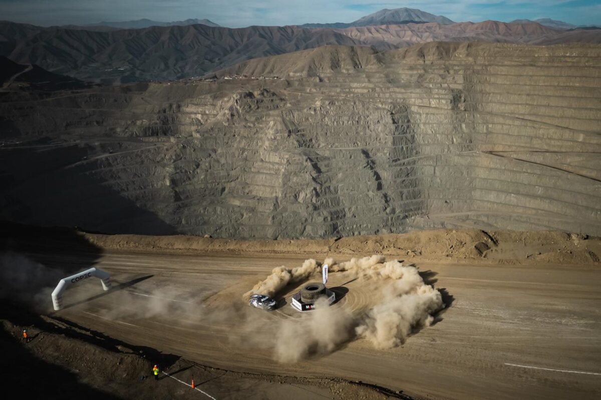 Histórico: Lundin Mining marcó un hito inédito al abrir las puertas de su faena minera Distrito Candelaria al Copec RallyMobil Histórico: Lundin Mining marcó un hito inédito al abrir las puertas de su faena minera Distrito Candelaria al Copec RallyMobil