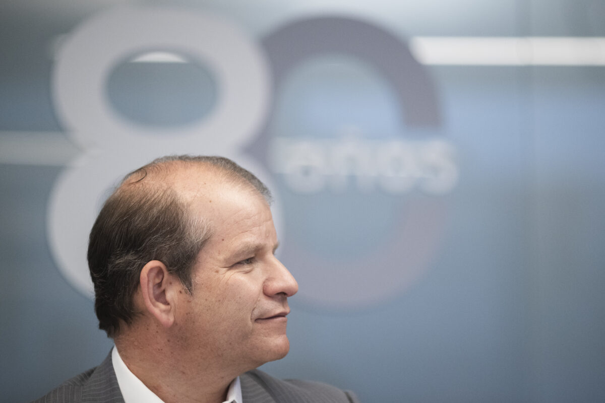 Enap logra en el primer semestre utilidades por US$318 millones Enap logra en el primer semestre utilidades por US$318 millones
