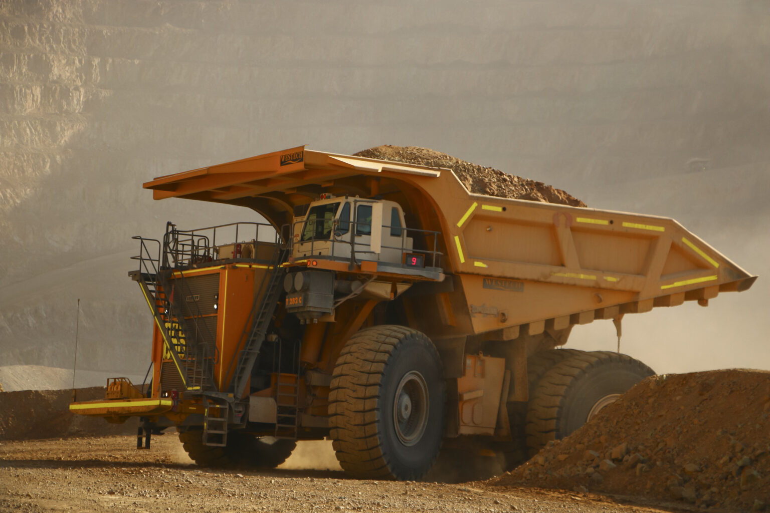 CODELCO reporta ingresos por US$18.726 millones en 2025 impulsados por el precio del cobre