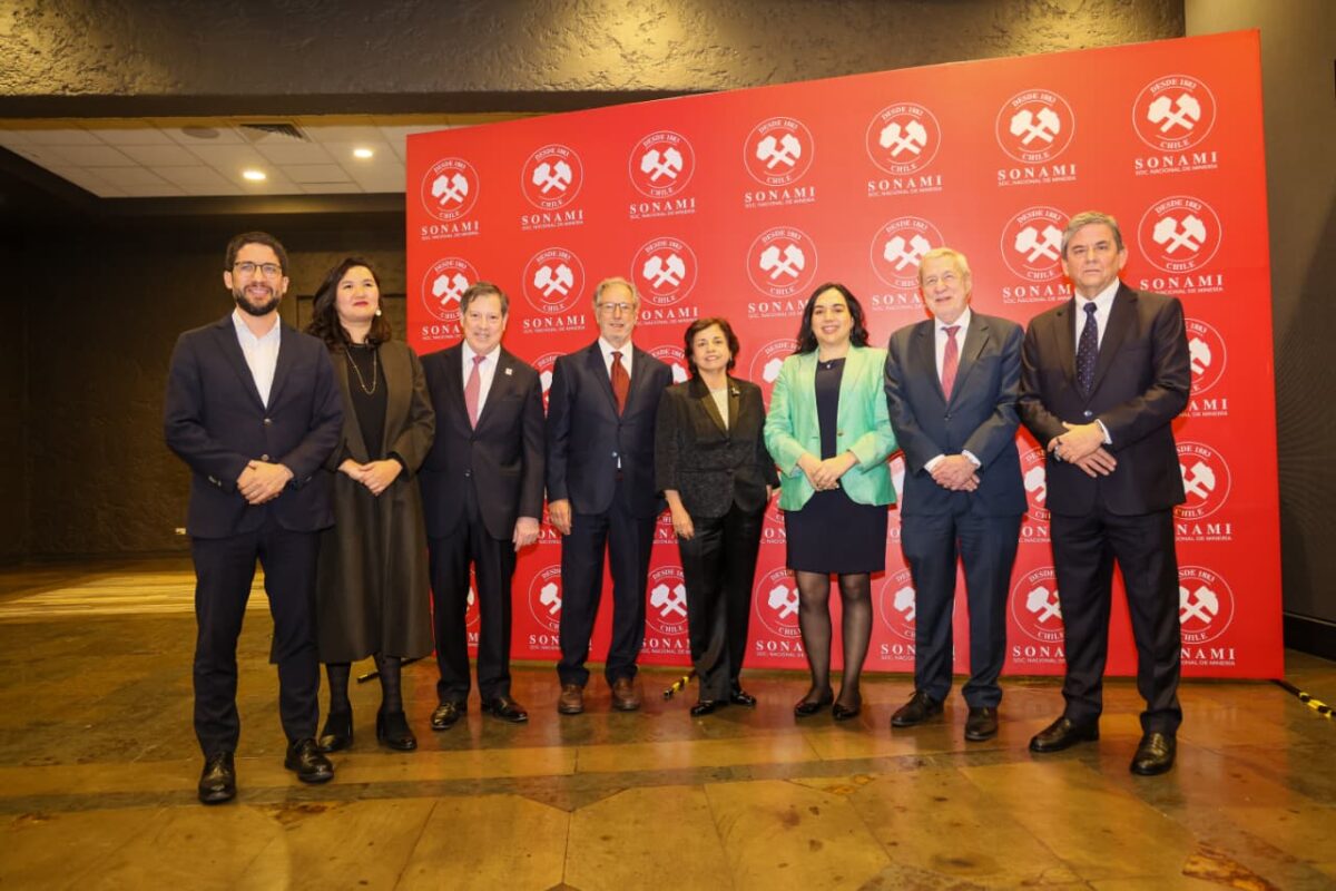 Cena Anual de la Minería: SONAMI hace llamado a generar consensos para la industria Cena Anual de la Minería: SONAMI hace llamado a generar consensos para la industria