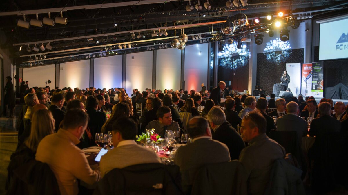 Comunidad Minera entrega reconocimiento a destacados profesionales de la industria nacional
