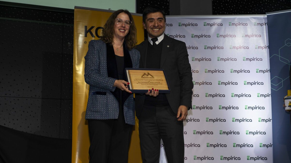 Comunidad Minera entrega reconocimiento a destacados profesionales de la industria nacional