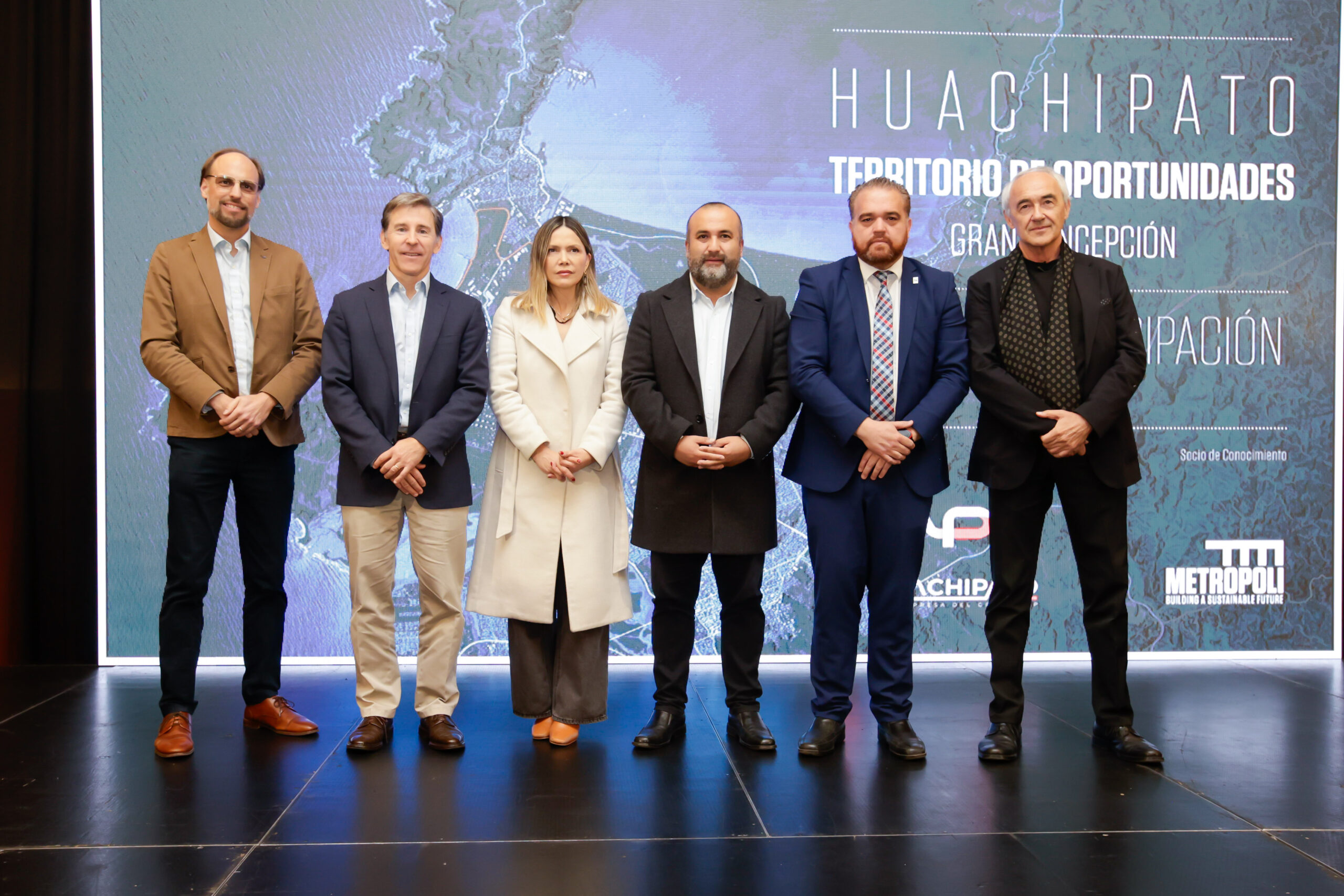 Huachipato y Fundación Metrópoli impulsan visión de futuro para el Biobío en el Foro “Territorio  de Oportunidades”
