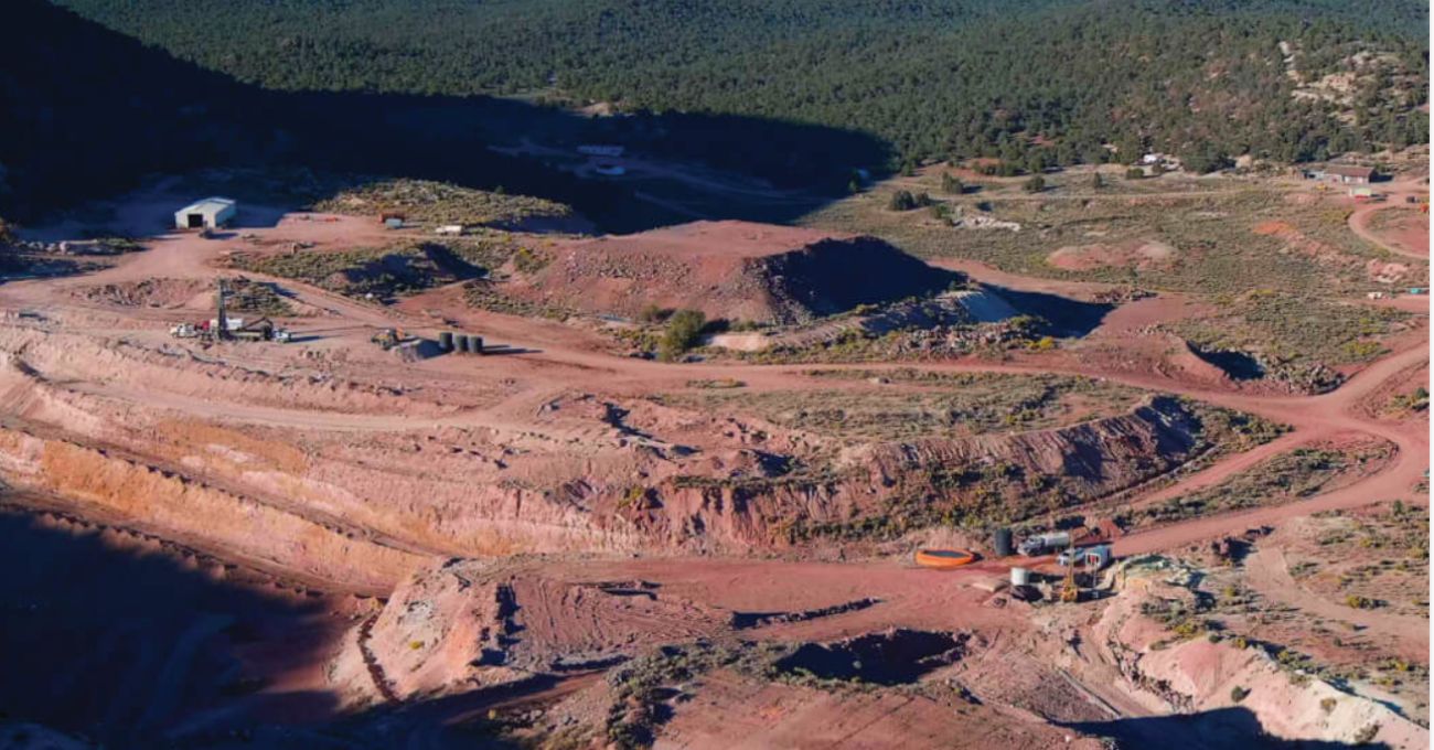 Nevada King Gold intercepta 0.83 g/t AuEq en 67 metros con 260m de paso en Silver Park; Mineralización ahora identificada en las 3 áreas de exploración regional primaria