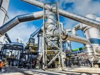 Marimaca Copper asegura planta de ácido sulfúrico para optimizar producción y costos
