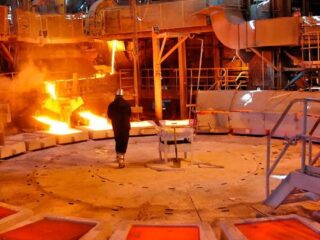 BHP cierra FY25 con margen EBITDA del 53% y resiliencia operativa