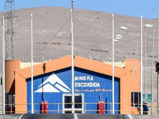 Minera Escondida premia a Sindicato N°3 con bono récord de $1,1 M