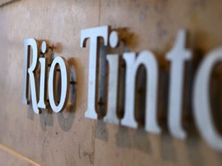 Reestructuración en Rio Tinto: división en tres unidades esenciales y despidos