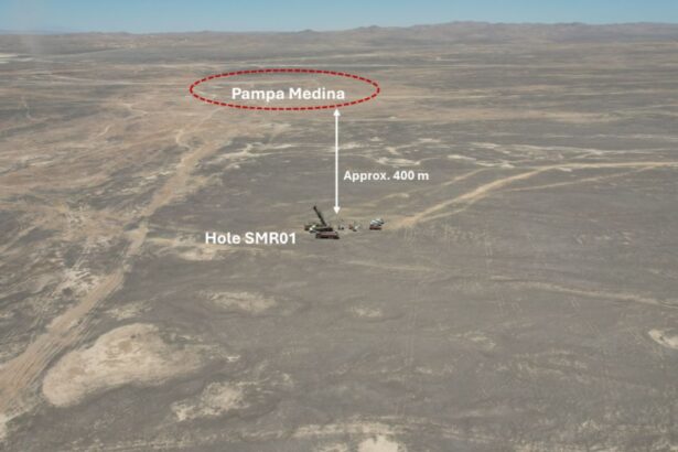 Marimaca Copper: Mineralización de sedimentos de alta ley extendida en la Medina de la Pampa – 300m de salida occidental SMRD-16 intercepta 10m de 4.2% Cu dentro de 70m de 1.0% Cu