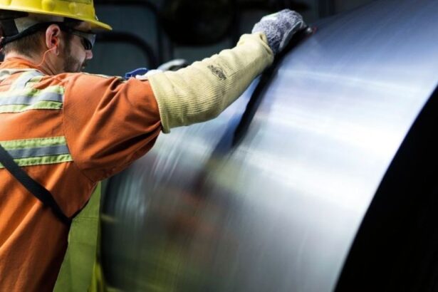 Cleveland-Cliffs asegura contratos de acero a largo plazo con fabricantes de autos