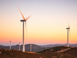 Restricciones energía renovable: impacto económico y laboral en EE. UU.
